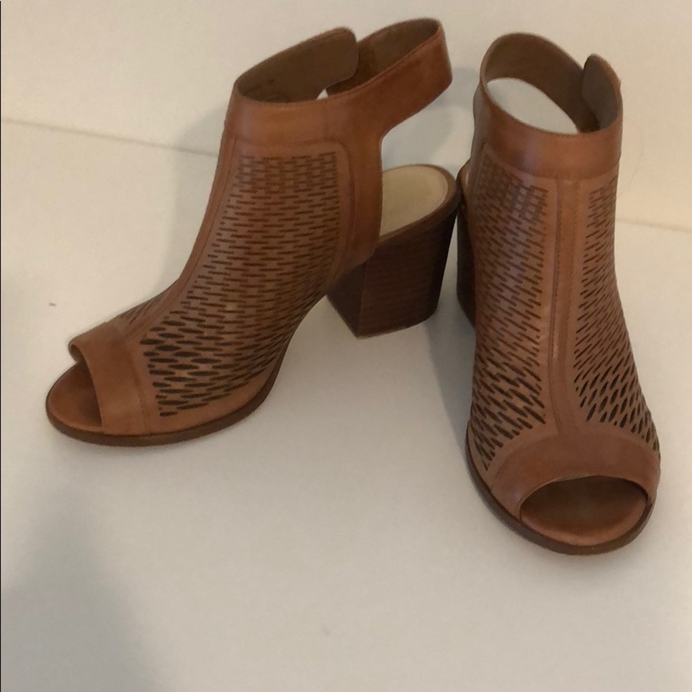 Worn once Vince camuto heals